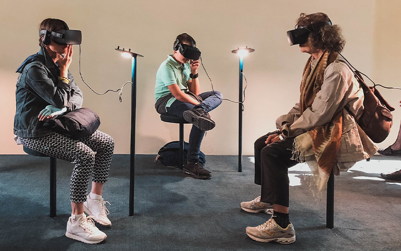 The absolute simplest form of virtual reality